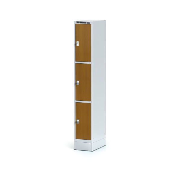 Šatňová skrinka na sokli s úložnými boxami, 3 boxy 300 mm, laminované dvere čerešňa, otočný zámok