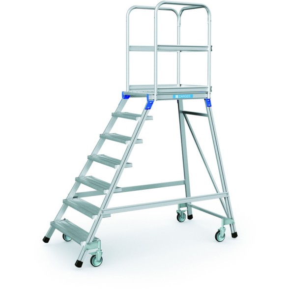 Hliníkový pojazdný rebrík s plošinou, 7 priečok, výška plošiny 1,68 m
